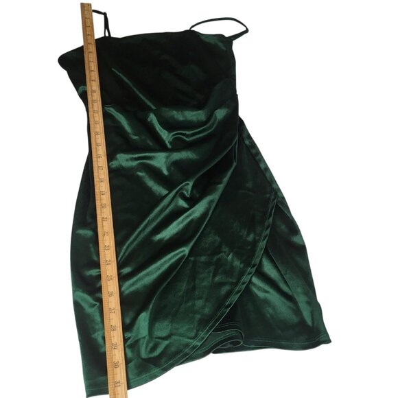 Holiday Fairy Dress Christmas Women Medium Green Satin Ruched Bodycon Mini Party - Picture 8 of 16